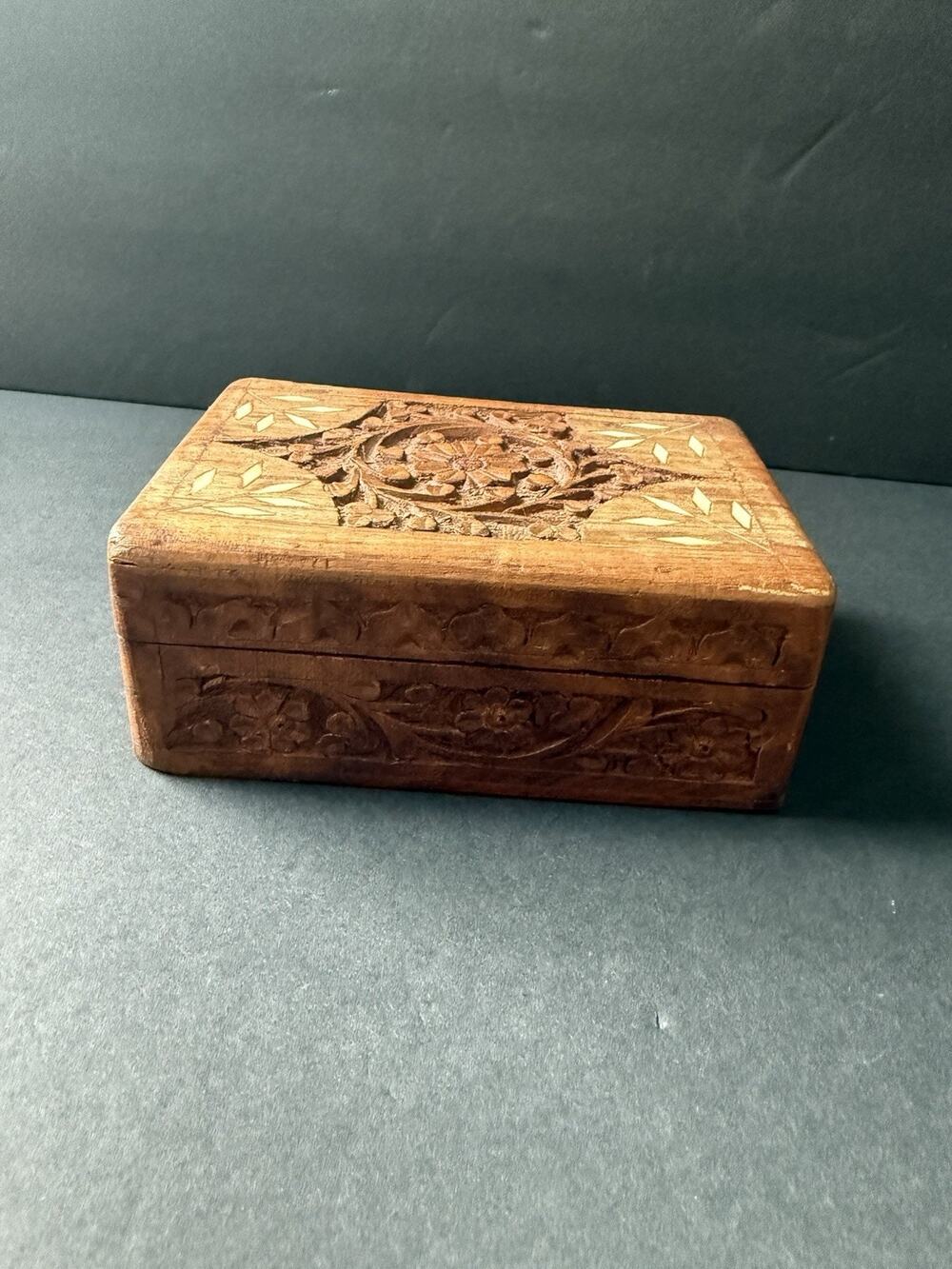 Vintage Hand Carved Wood Trinket Box Floral Jewelry Keepsake Box Inlayed Boho